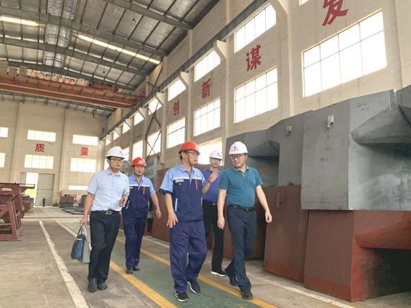 集团公司党委书记、董事长周少兵莅临金环磁选调研督导工作